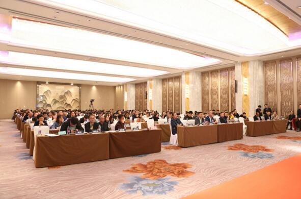 朗郎星朔·云及四方，朗原集團(tuán)新品牌發(fā)布會(huì)暨設(shè)計(jì)師沙龍盛大開啟