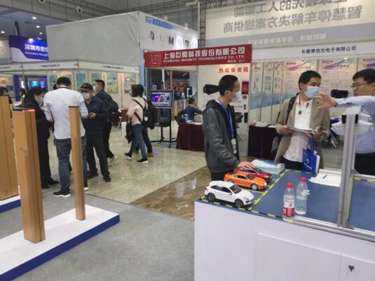 藍(lán)卡金色外觀家族式產(chǎn)品系列