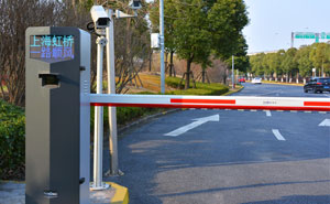 上海虹橋國際機場停車場系統(tǒng)案例 - 中出網(wǎng)-智能出入口與停車充電門戶