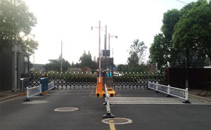 鹽城工學院大學停車場系統(tǒng)案例