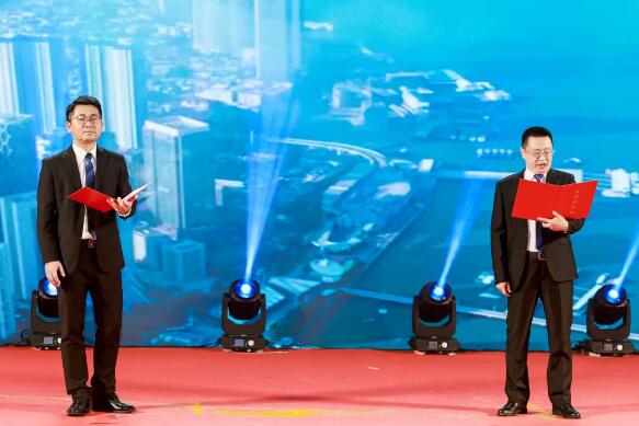 朗誦《騰飛吧廈門，騰飛吧狄耐克》