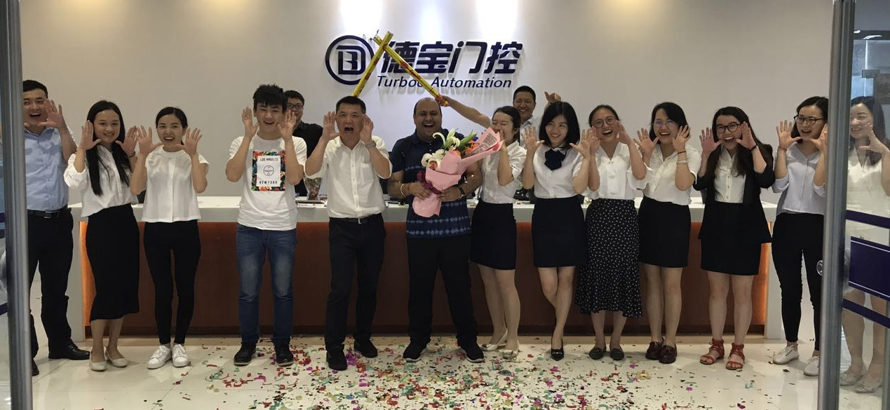 熱烈祝賀德寶簽訂印度1000臺人行通道閘訂單