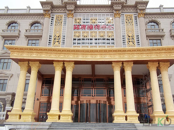 張家口塞北假日酒店旋轉(zhuǎn)門工程案例 - 中出網(wǎng)-智能出入口與停車充電門戶