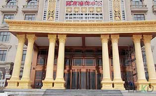 張家口塞北假日酒店旋轉(zhuǎn)門工程案例 - 中出網(wǎng)-智能出入口與停車充電門戶