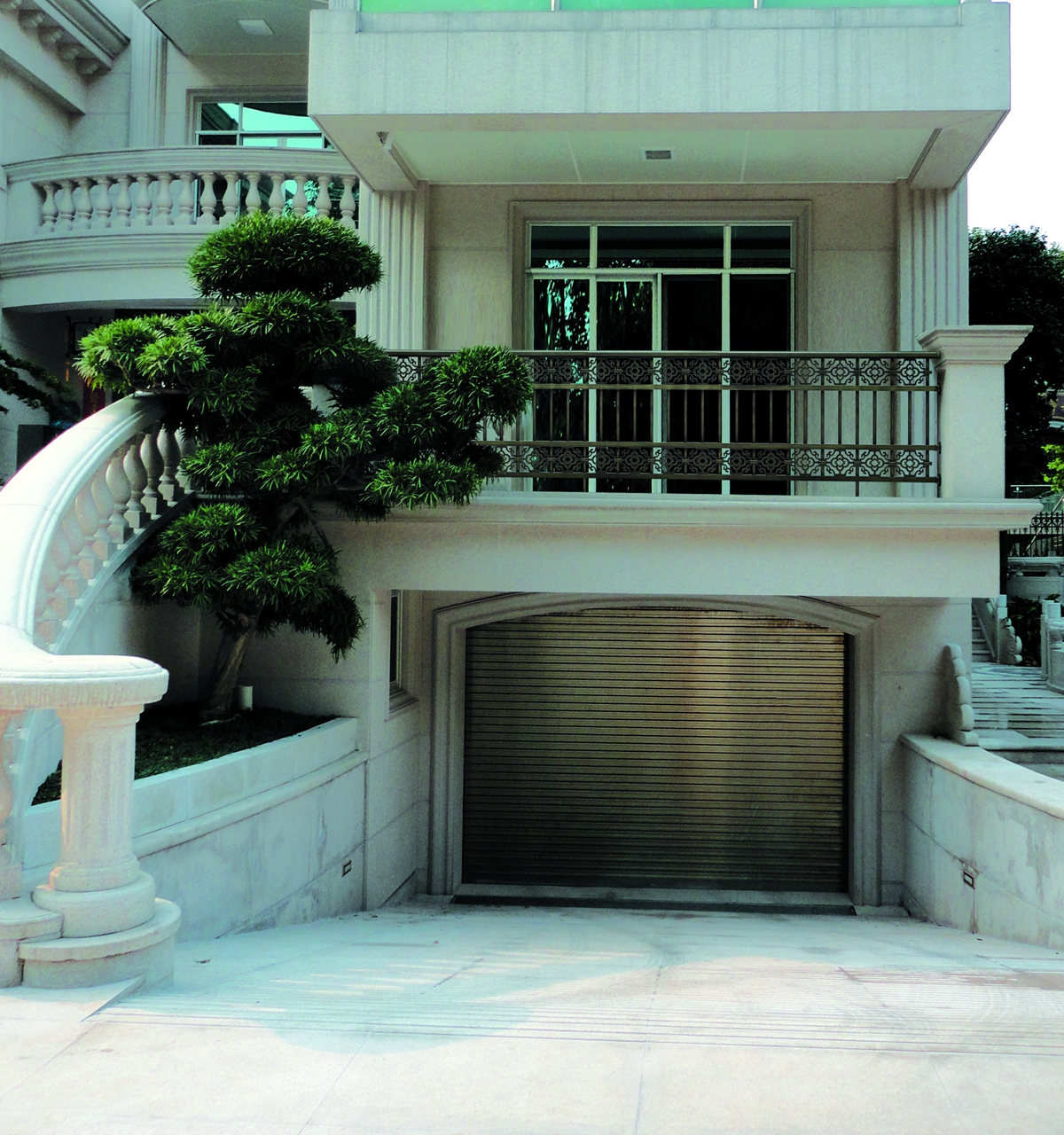 鋁藝護欄 - 鋁藝陽臺護欄