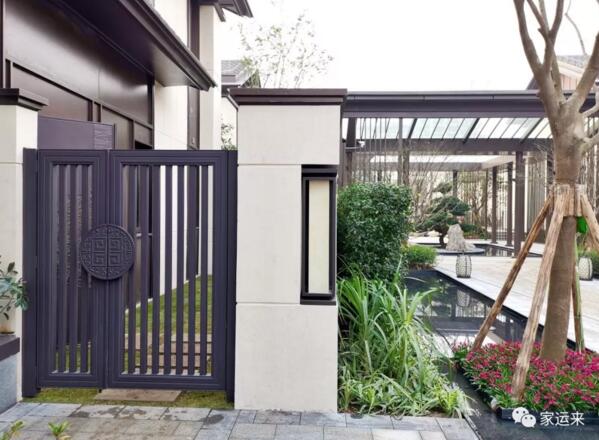 龍湖?長灘原麓新中式合院門