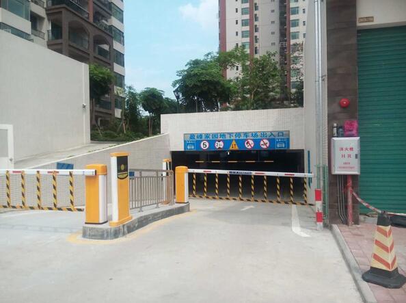 肇慶盈峰家園 - 中出網(wǎng)-智能出入口與停車(chē)充電門(mén)戶