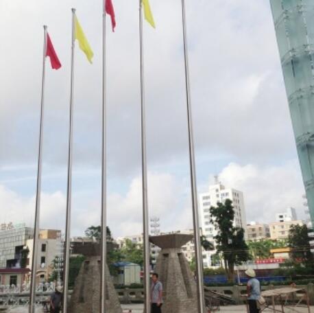 湛江遂溪酒店 - 中出網(wǎng)-智能出入口與停車充電門戶