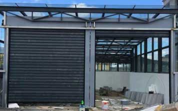 工業(yè)門 - 鋁合金工業(yè)車庫門