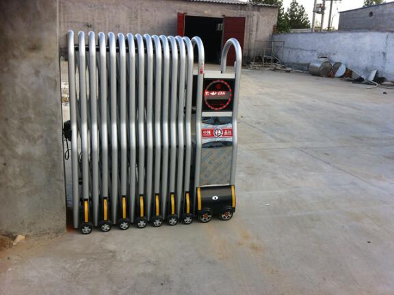 石家莊出安智能伸縮門在石家莊凱美奇洗滌用品有限公司的風(fēng)采展示