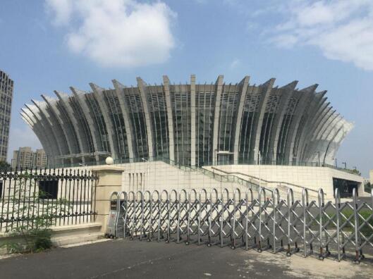 讓杭州出安智能電動伸縮門成為浙江工商大學的信心首選