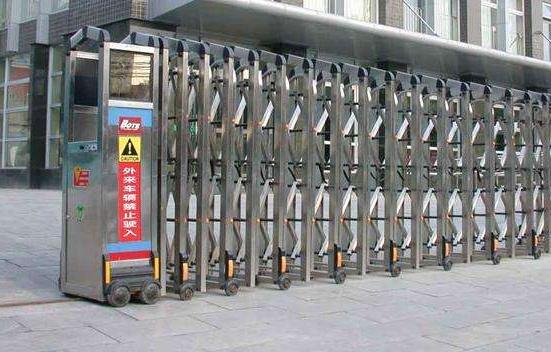 杭州出安智能伸縮門成功落地杭州帷盛科技有限公司