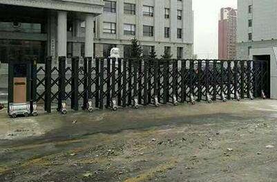 浙江杭開控股集團(tuán)有限公司項(xiàng)目與杭州出安智能再度合作引進(jìn)伸縮門