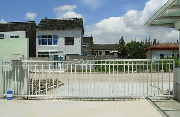 熱烈祝賀福州出安智能平移門電機(jī)進(jìn)駐福州泵站管理所