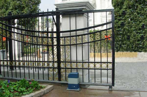 熱烈祝賀福州出安智能開門機進駐福州碧桂圓假日半島別墅