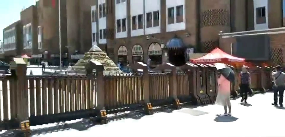 金碧輝煌工程案例 - 中出網(wǎng)-智能出入口與停車(chē)充電門(mén)戶