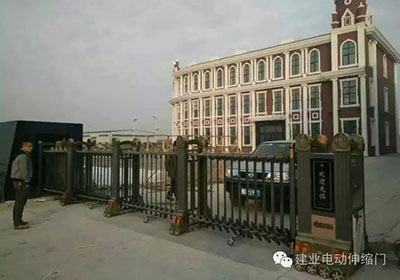 招財進(jìn)寶工程案例 - 中出網(wǎng)-智能出入口與停車充電門戶