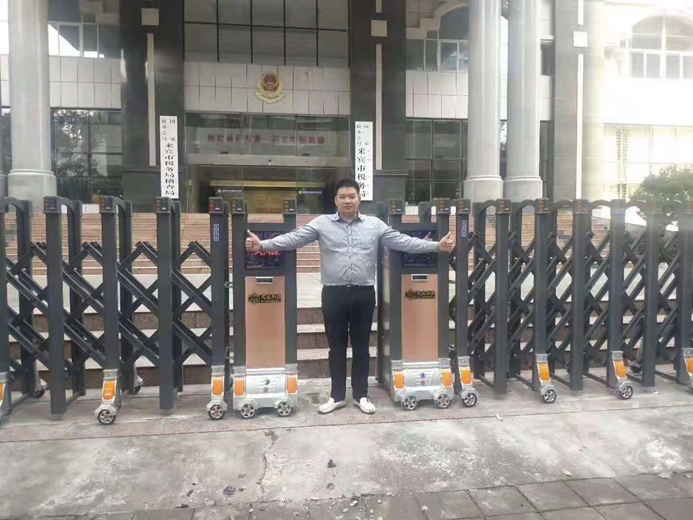 節(jié)節(jié)高系列案例 - 中出網(wǎng)-智能出入口與停車(chē)充電門(mén)戶