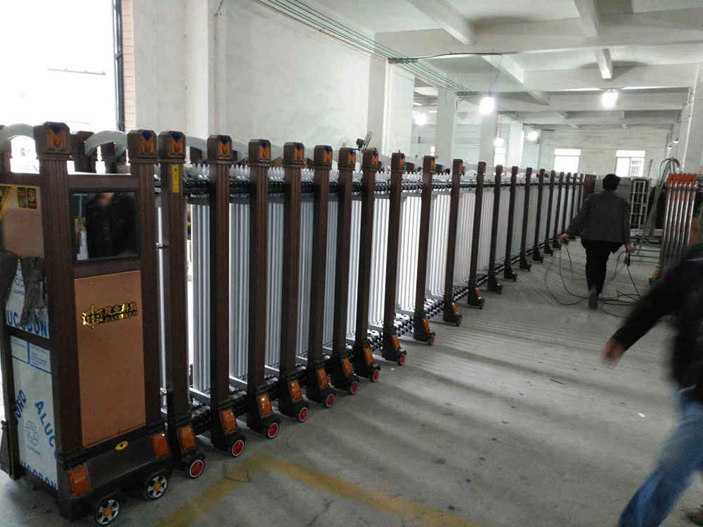 藍(lán)鉆系列案例 - 中出網(wǎng)-智能出入口與停車(chē)充電門(mén)戶