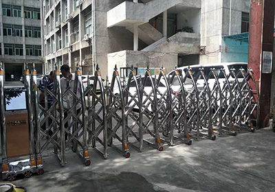 奔騰工程案例 - 中出網-智能出入口與停車充電門戶