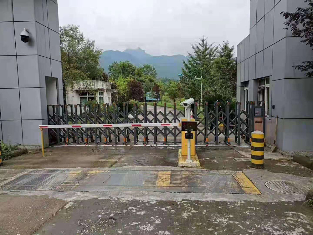 步步高系列案例 - 中出網(wǎng)-智能出入口與停車充電門戶