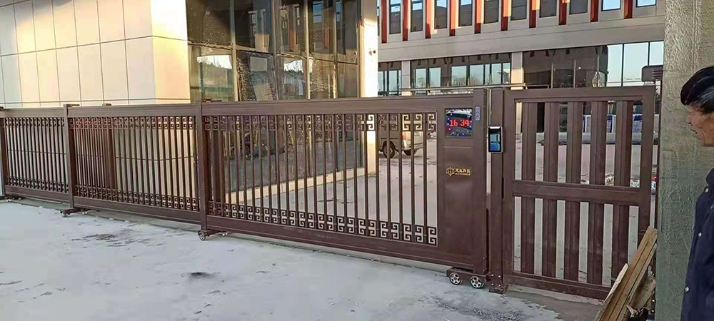 段滑門系列工程案例 - 中出網(wǎng)-智能出入口與停車充電門戶