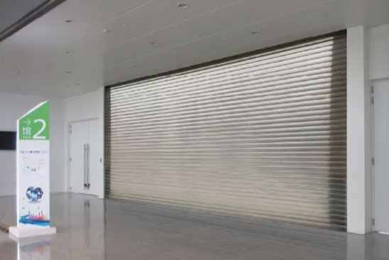 卷閘門系列案例 - 中出網(wǎng)-智能出入口與停車充電門戶