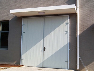 工業(yè)平開門