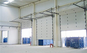 翻板車庫(kù)門 - 翻板車庫(kù)門