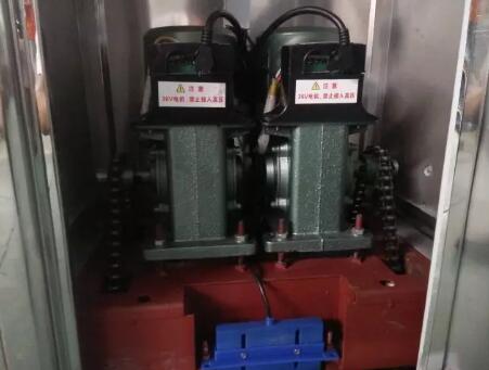 武漢伸縮門漏電成校園關注問題，各門各派分分出招！