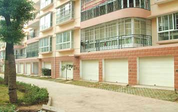 車(chē)庫(kù)卷簾門(mén)