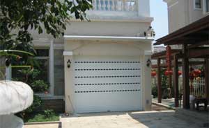 長(zhǎng)沙威尼斯城車(chē)庫(kù)卷簾門(mén)案例 - 中出網(wǎng)-智能出入口與停車(chē)充電門(mén)戶(hù)