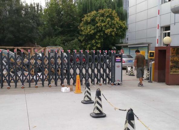 保定市園林局與保定出安智能電動伸縮門達成合作協(xié)議