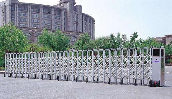保定出安智能電動(dòng)伸縮門(mén)成功落地公園時(shí)代