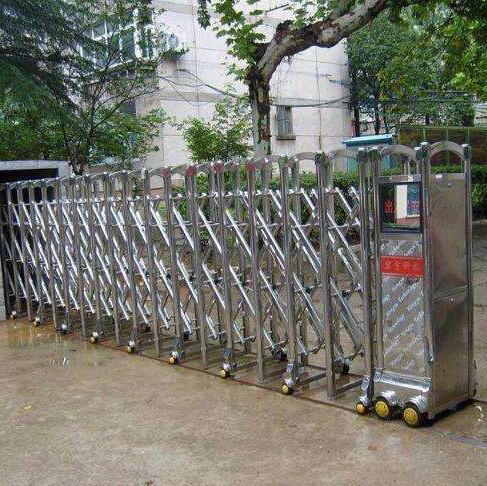 保定市第三中學(xué)成功安裝保定出安智能伸縮門(mén)