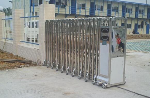 保定市女子職業(yè)中專學(xué)校一直信賴保定出安智能伸縮門(mén)