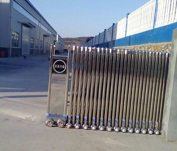 喜迎青島出安智能電動伸縮門進駐青島中銳聚合公司