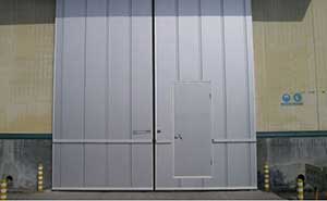 工業(yè)推拉門