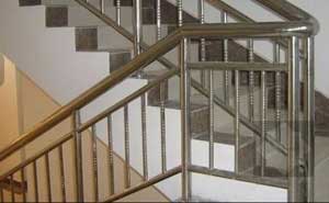 不銹鋼護(hù)欄7