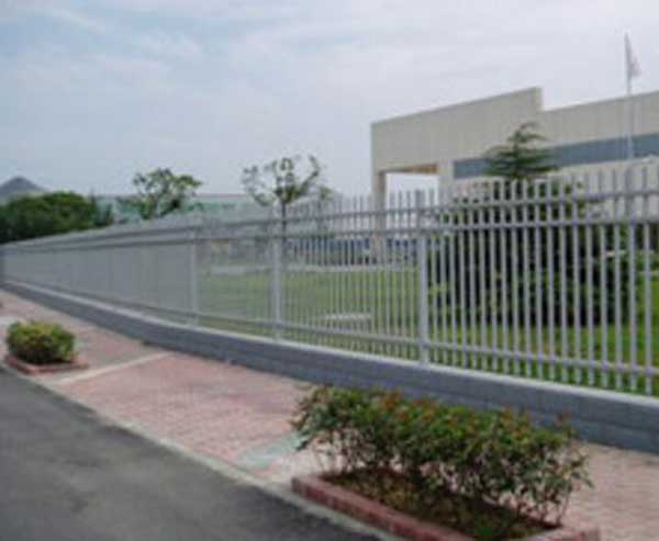 感謝松下能源（無錫）有限公司選用無錫出安智能鋅鋼護(hù)欄