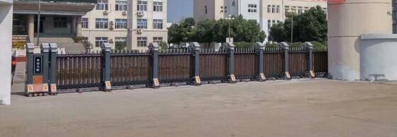 寧波出安智能伸縮門帶給寧波上海世界外國語學校的形象展示