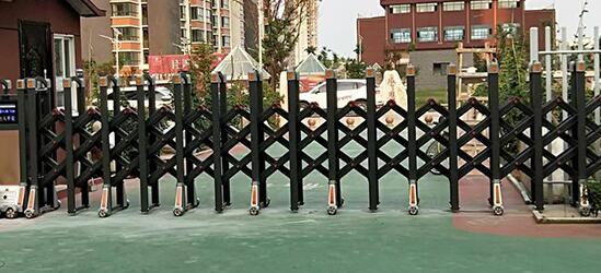 寧波出安智能伸縮門順利進駐寧波市鎮(zhèn)海蛟川雙語小學