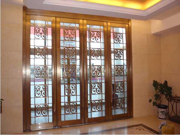 平頂山蔘鮑大酒店自動門工程案例 - 中出網(wǎng)-智能出入口與停車充電門戶