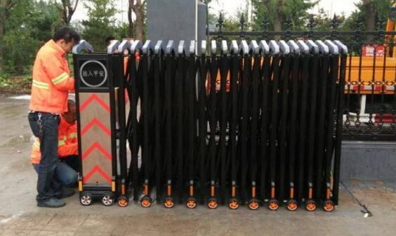 唐山出安智能電動伸縮門帶給唐山市德龍鋼鐵有限公司的形象展示