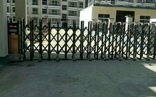 紹興出安智能電動(dòng)伸縮門成為紹興縣藍(lán)天實(shí)驗(yàn)學(xué)校的守門神