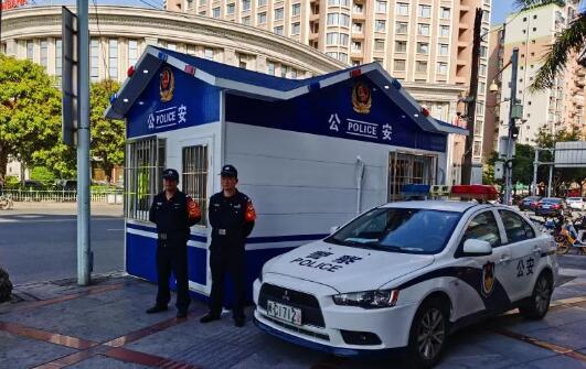 昆明警用崗亭投入使用后 便民利民