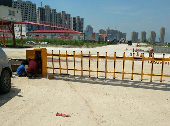 臺州出安智能為臺州市月湖小學(xué)添上道閘