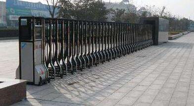 臺(tái)州市鴻圖門(mén)業(yè)有限公司選用臺(tái)州出安智能伸縮門(mén)