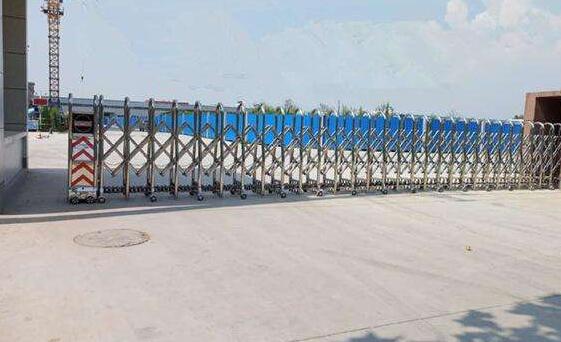 嘉興出安智能伸縮門帶給萬(wàn)科翡翠四季的形象展示