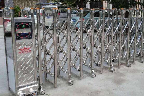 嘉興市派利企業(yè)管理顧問(wèn)有限公司選用嘉興出安智能電動(dòng)伸縮門